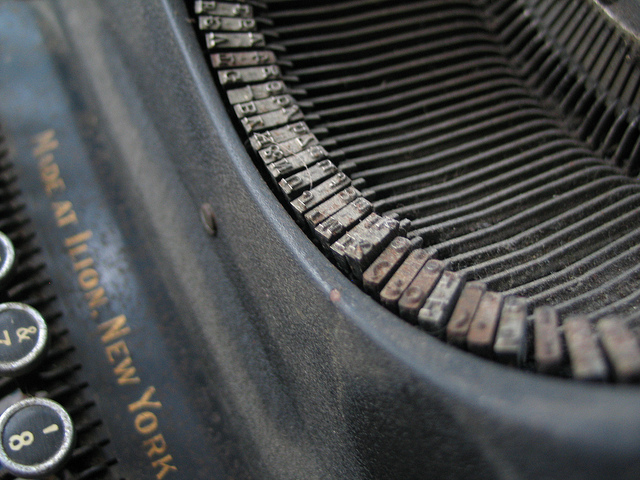 I am a typewriter. Please be my friend?